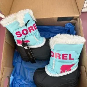 Sorel Kids Boots in Black and Light Blue with Pink Accents